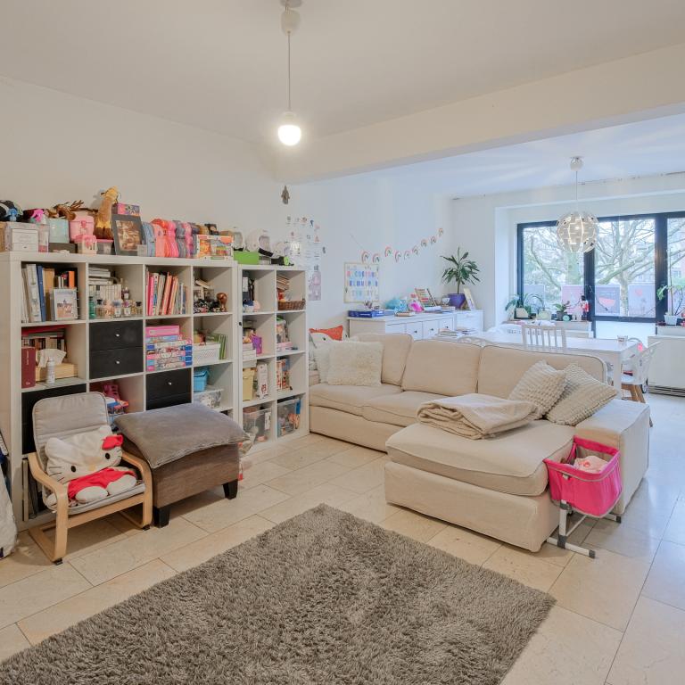 Molière/Pl. C. Meunier : Appartement 2 ch, terrasse + jardin