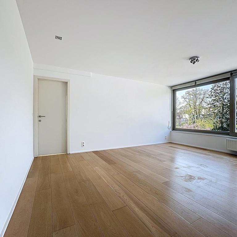 Uccle, Penthouse 2 chambres  avec grande terrasse