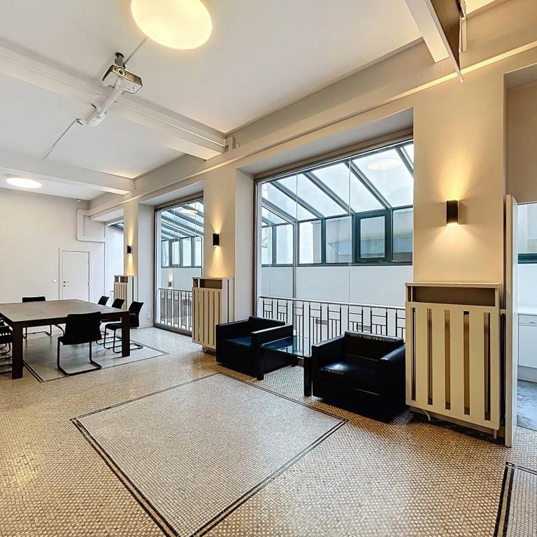 Quartier Européen : Magnifique espace de bureaux meublés