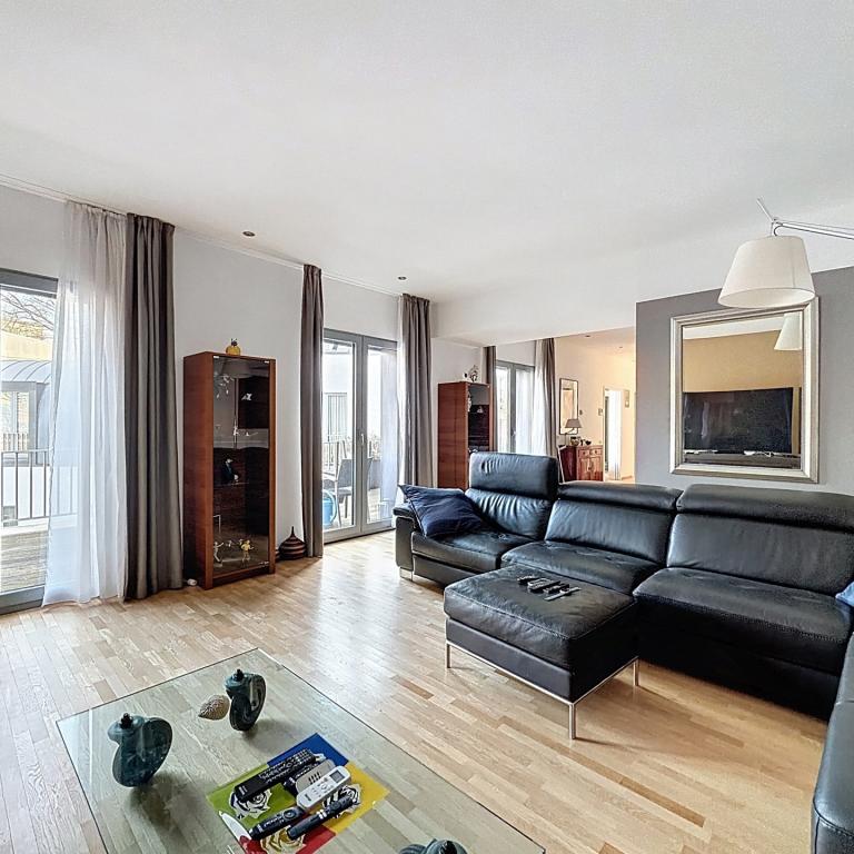 Sablon : Superbe appartement avec une grande terrasse