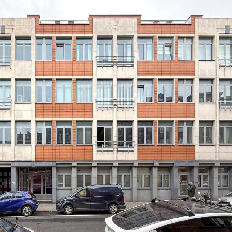 Molière: Superbe loft 223 m² - 4 chambres, terrasse, parking