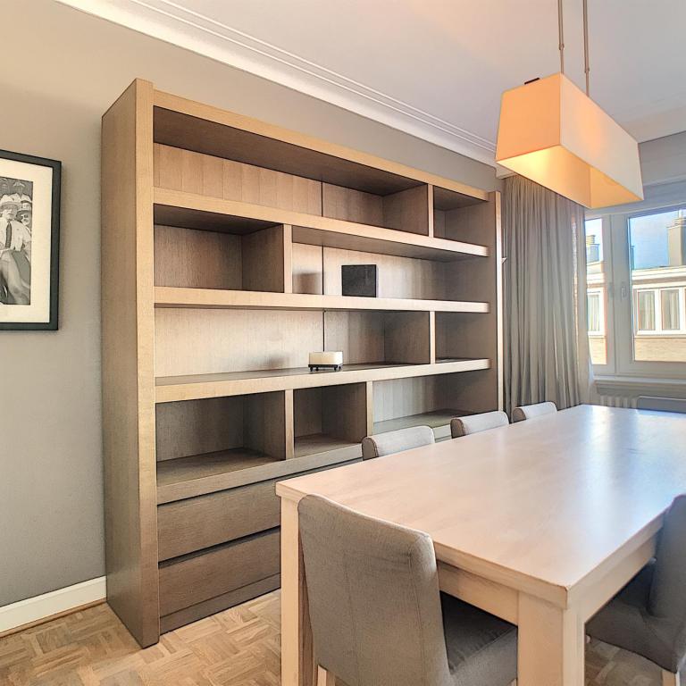 Cavell : Bel appartement meublé 2 chambres 