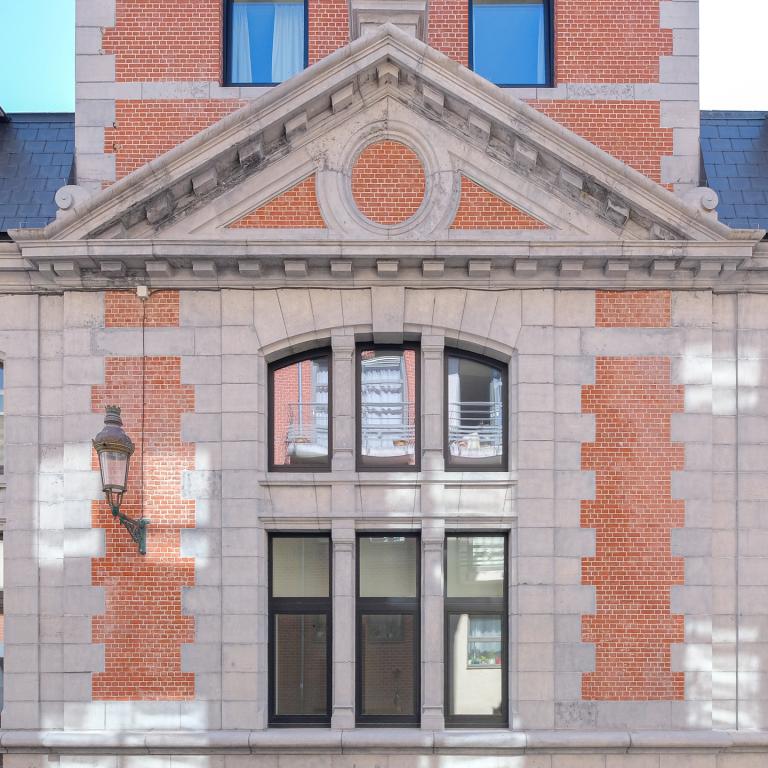 Penthouse neuf +- 204m² 3ch. + terrasse