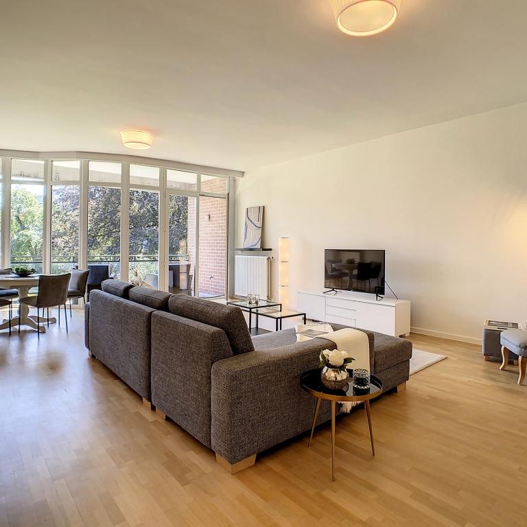 Louise / Châtelain : Magnifique duplex meublé + terrasse