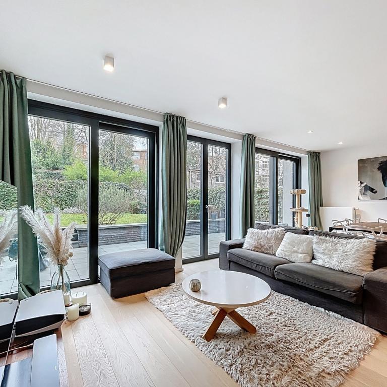 Coghen : Sublime rez-de-chaussée avec jardin