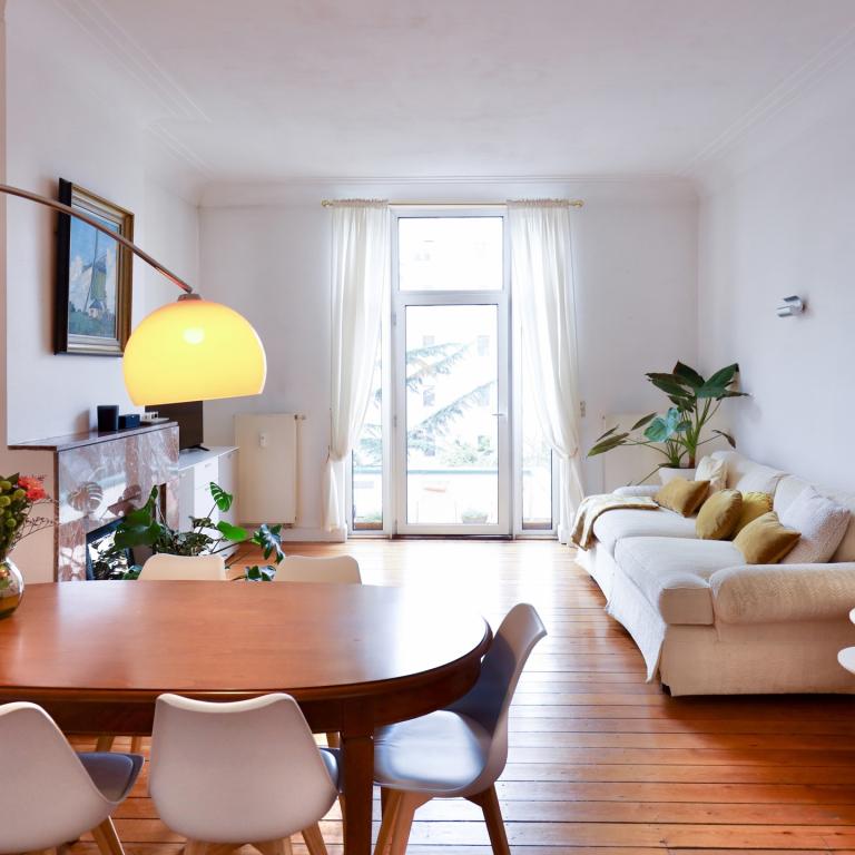 Place Luxembourg: magnifique appartement terrasse S/O 12 m²