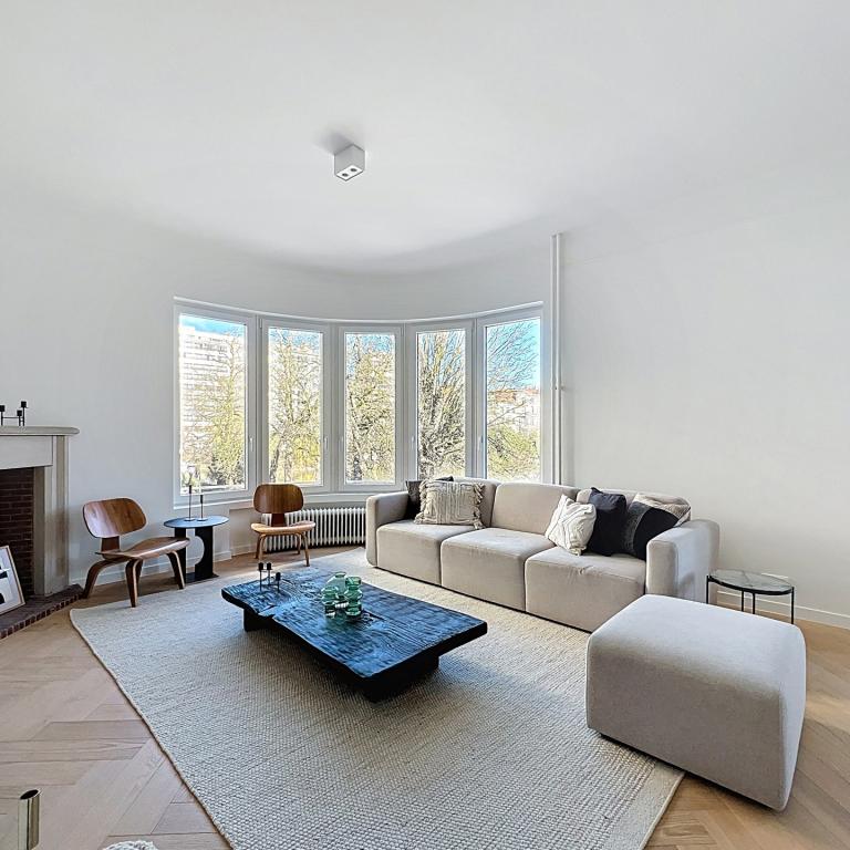 Square Marie Louise - Appartement rénové 2ch + balcon