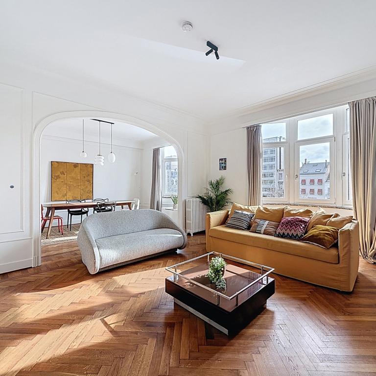 Boulevard Waterloo : Bel appartement meublé de 2 chambres