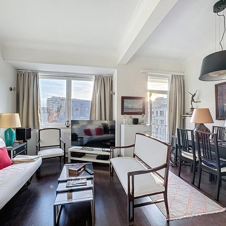 Paul Lauters: Beau studio de ± 32 m² 