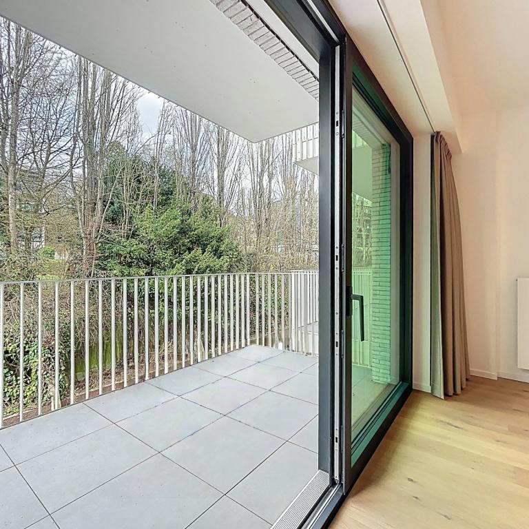 Immeuble The W : Appartement neuf 1ch près UCL avec terrasse