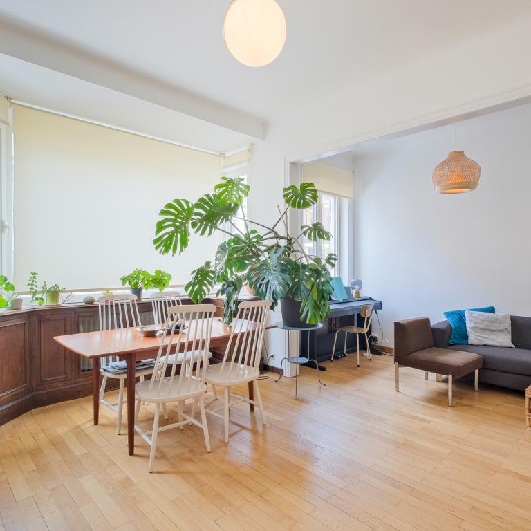 Place Brugmann, appartement 1ch+bur