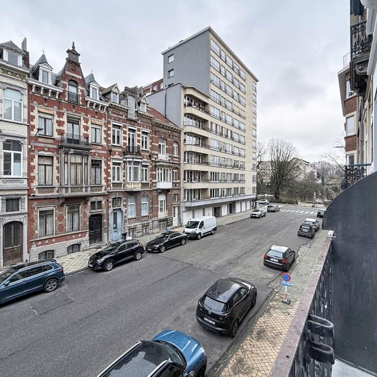 Ambiorix : Superbe appartement meublé d'1 chambre