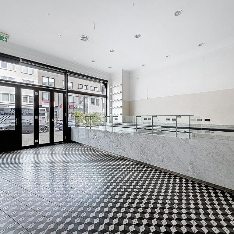 Fort Jaco : Superbe commerce HORECA + terrasse 