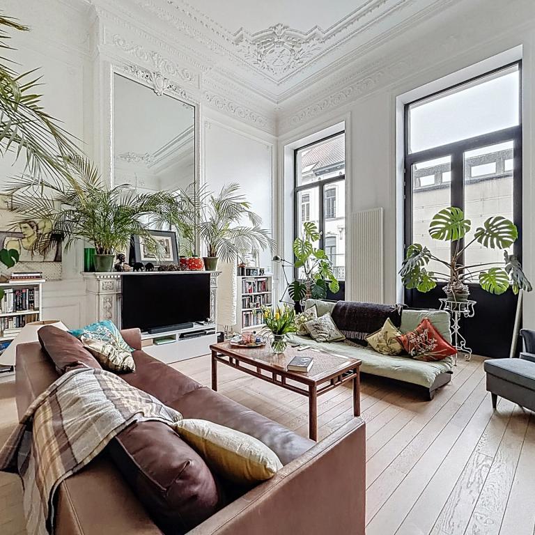 Chaussée d'Ixelles : Sublime appartement remis à neuf