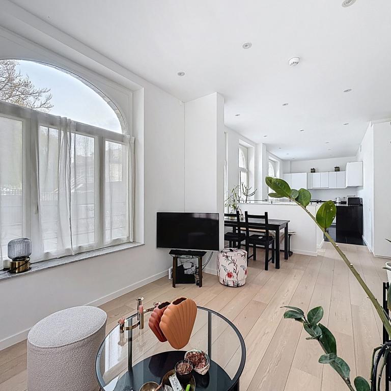 Pl. Brugmann/Lepoutre : Superbe appartement rez-de-chaussée 