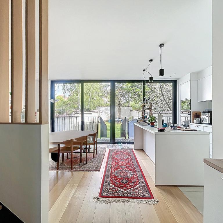 Montgomery - Rez-de-chaussée 3 ch avec jardin + parkings 