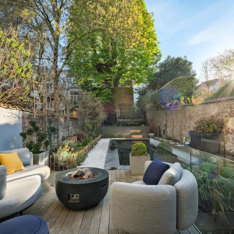 Louise, maison de Maitre rénovée 5ch+jardin et piscine