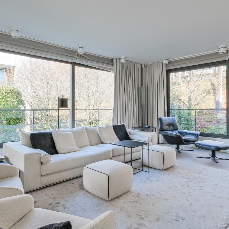 Uccle, superbe appartement dans immeuble Corbiau