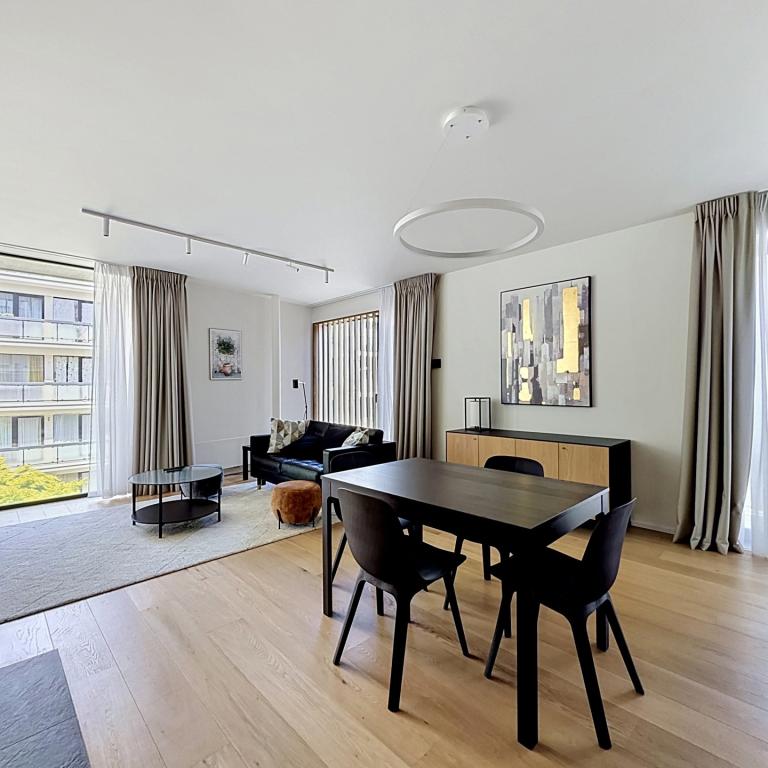 Montgomery/Cinquantenaire: Somptueux appartement meublé neuf