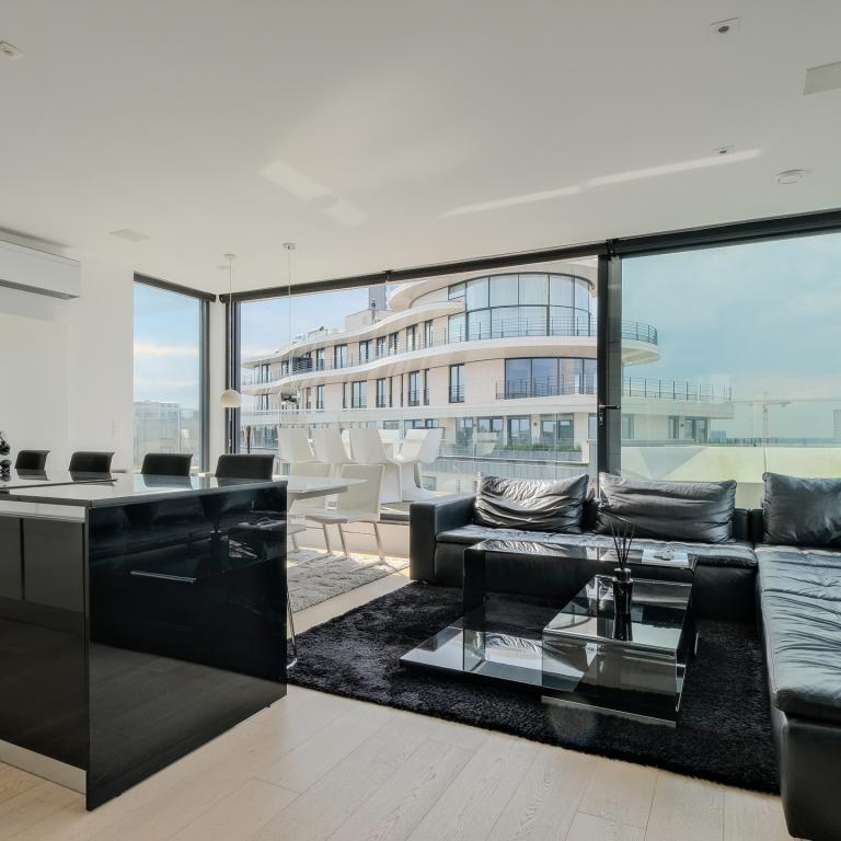 Boulevard de Waterloo : Superbe Penthouse avec vue 