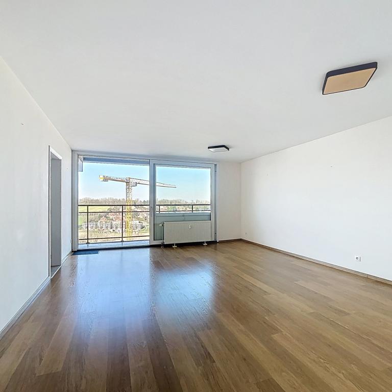 UCL : Lumineux appartement dernier étage avec une terrasse