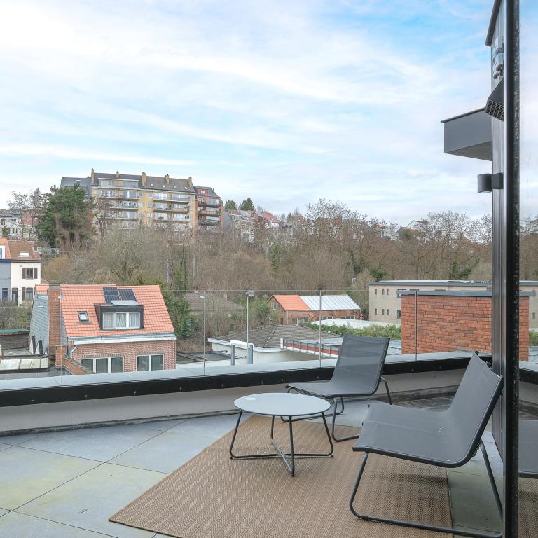 Saint Job/Lycée Français duplex 141m² 3ch + 3 terrasses