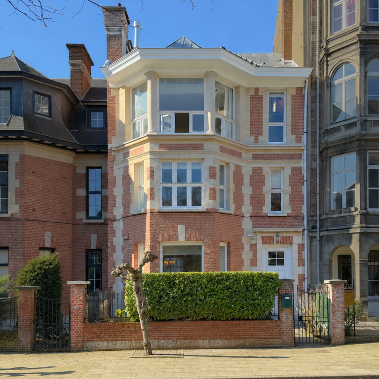 Montgomery: magnifique maison d'architecte, terrasses et sauna