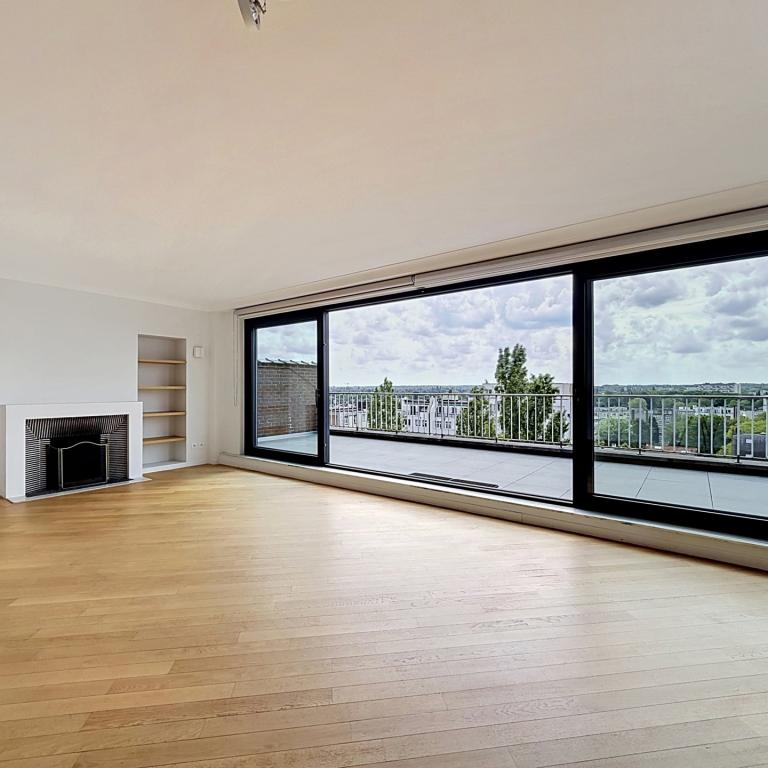 Roosevelt : Superbe penthouse avec grande terrasse