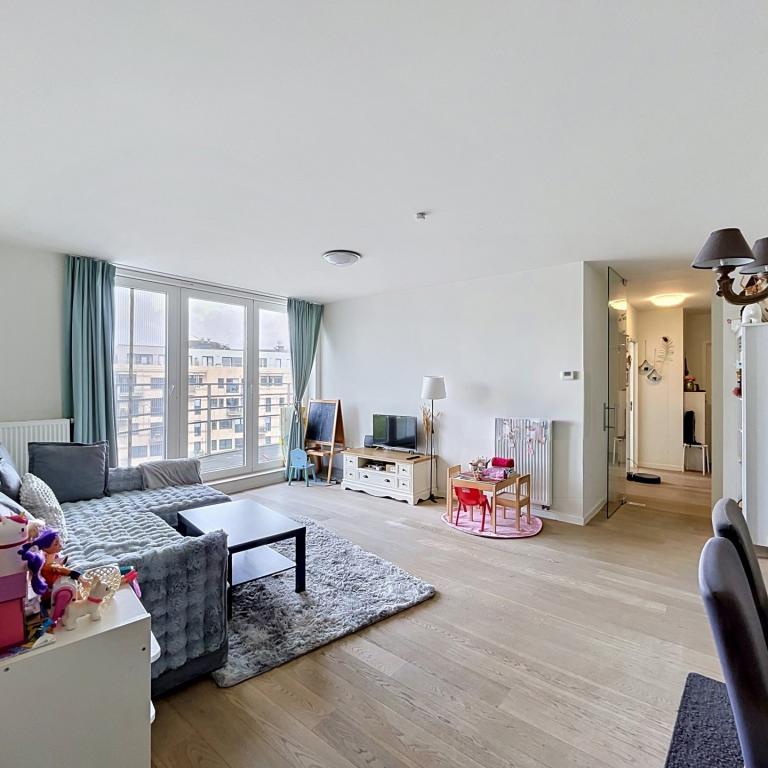 Marcel Thiry : magnifique appartement 2 chambres + terrasse
