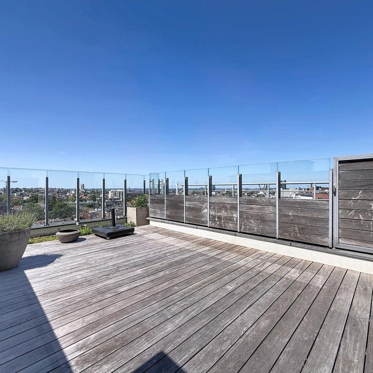 Louise - Jardin Roi : Sublime triplex penthouse + terrasses