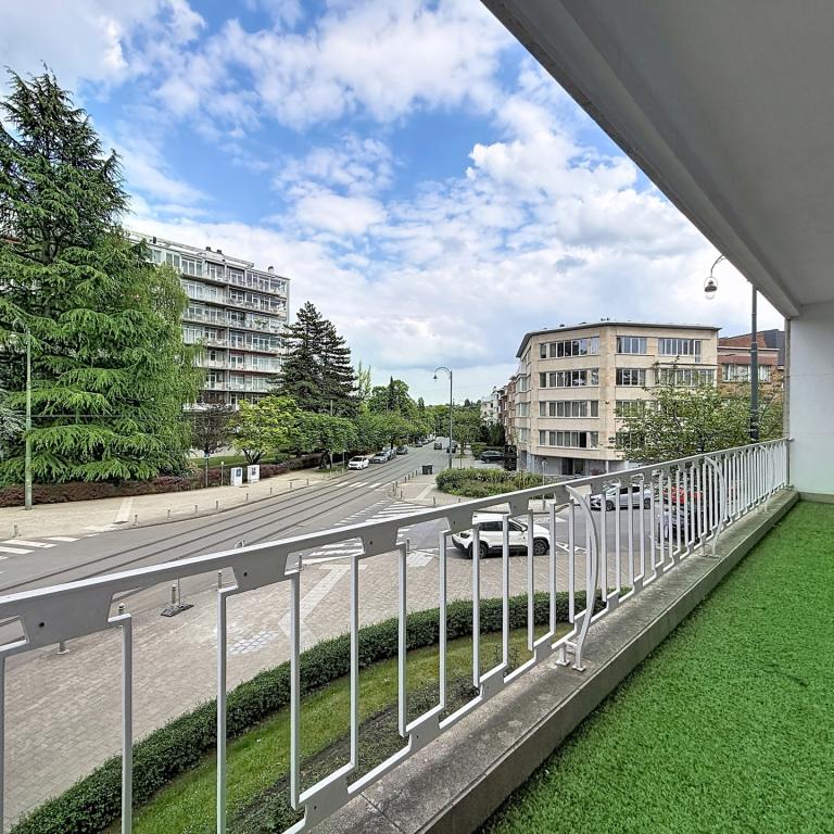 Roosevelt : Bel appartement meublé de 4 chambres + terrasse