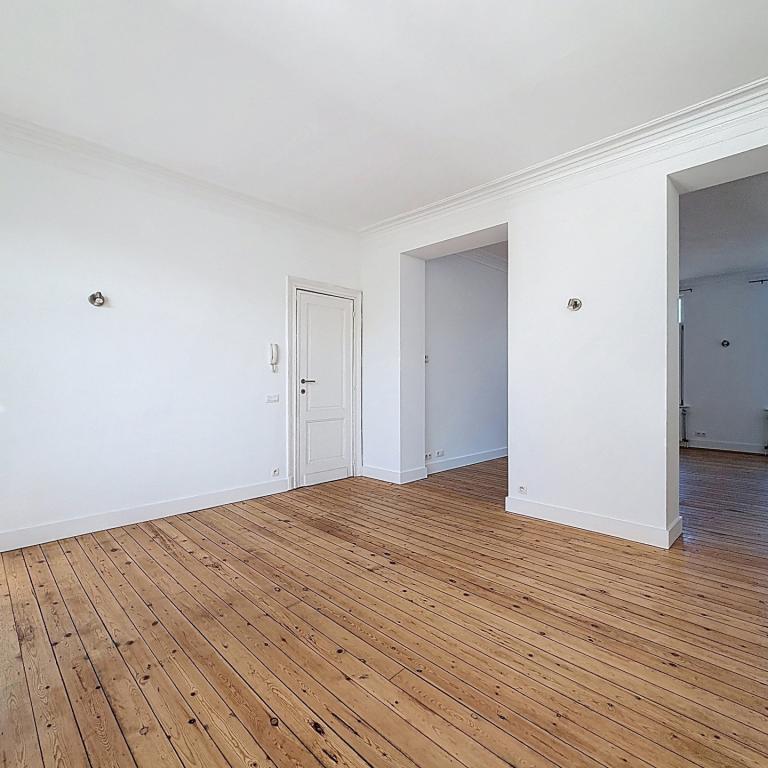 Place du Châtelain : Bel appartement de 2 chambres