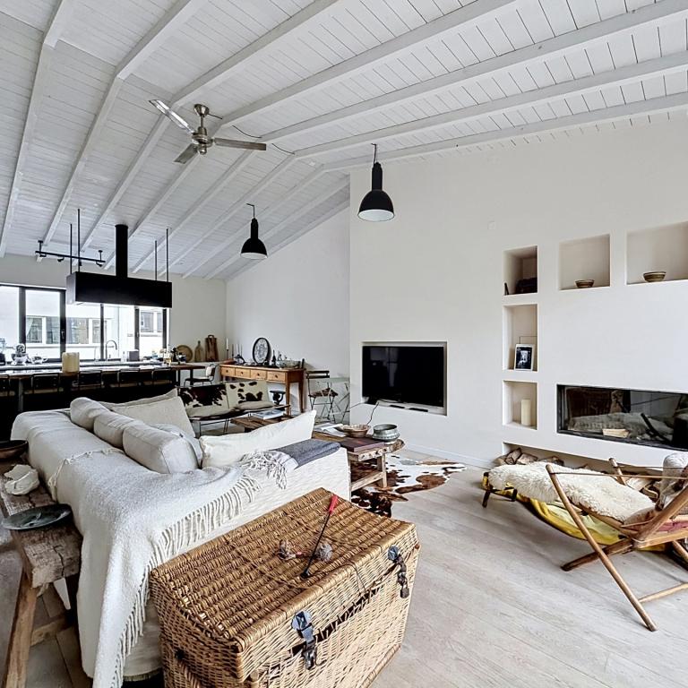 Churchill / Montjoie : Superbe duplex penthouse meublé