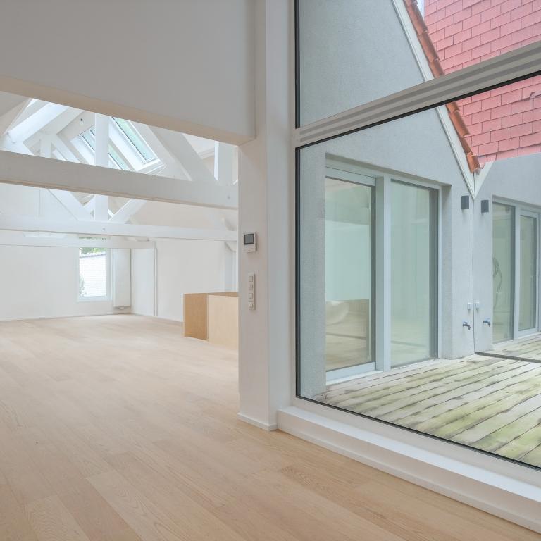 Chatelain/Tenbosch - Magnifique loft de ± 195 m² + terrasse