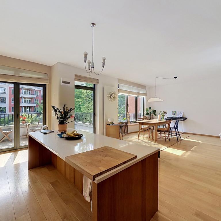 Brugmann Court : Superbe appartement + terrasse + parking