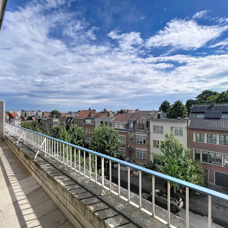 Broqueville – Bel appartement 2 ch. avec terrasse