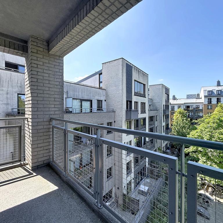 Flagey / Et. Ixelles : Bel appartement récent 3 chambres