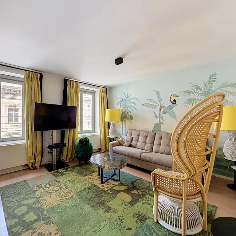 Royale / Congrès : Bel appartement meublé