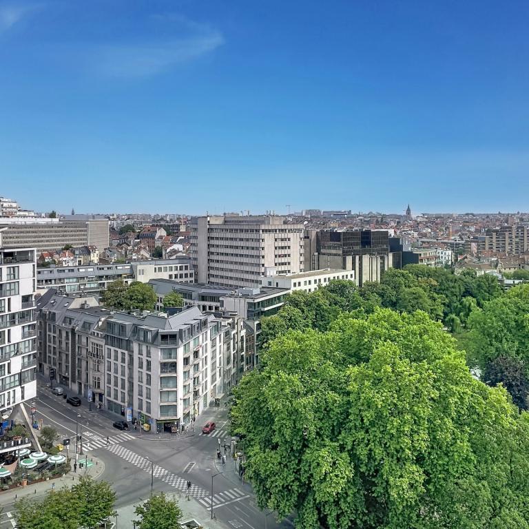 Quartier Européen : Superbe appart. 3 ch. + terrasse