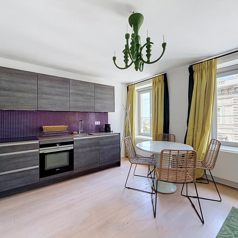 Royale / Congrès : Bel appartement meublé