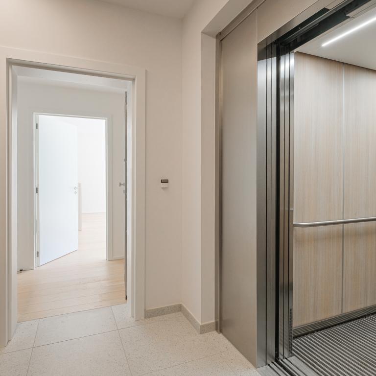 Penthouse neuf +- 204m² 3ch. + terrasse