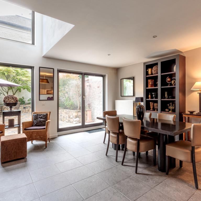 Louise/Bailli - Magnifique duplex de ± 170 m² bruts + jardin