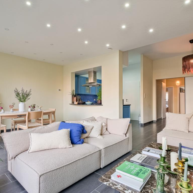 Quartier Cavell: Appartement 1 chambre + bureau, beau jardin