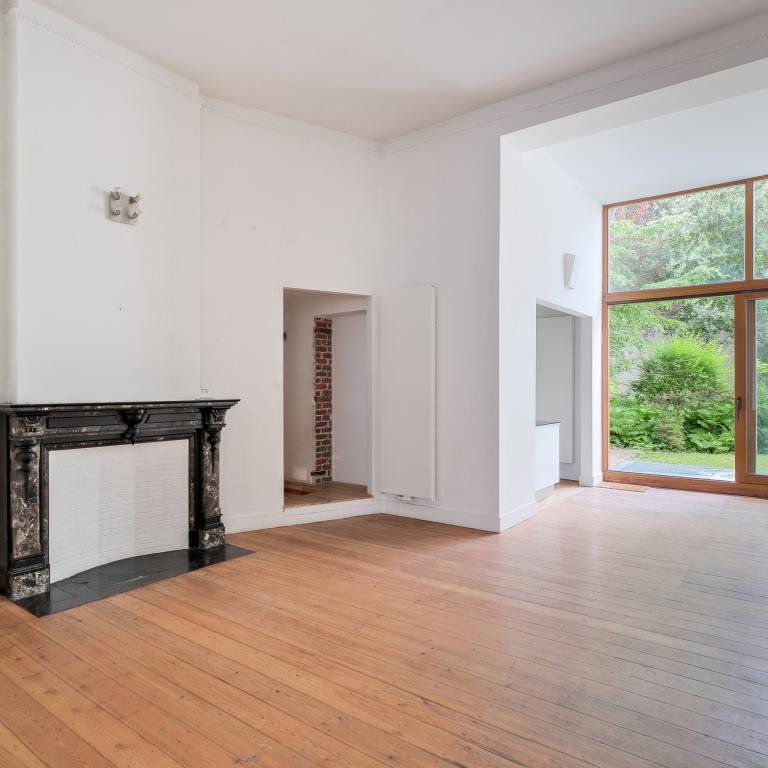 Sq. Marie-Louise duplex 228m² jardin 140m² , prof libérale