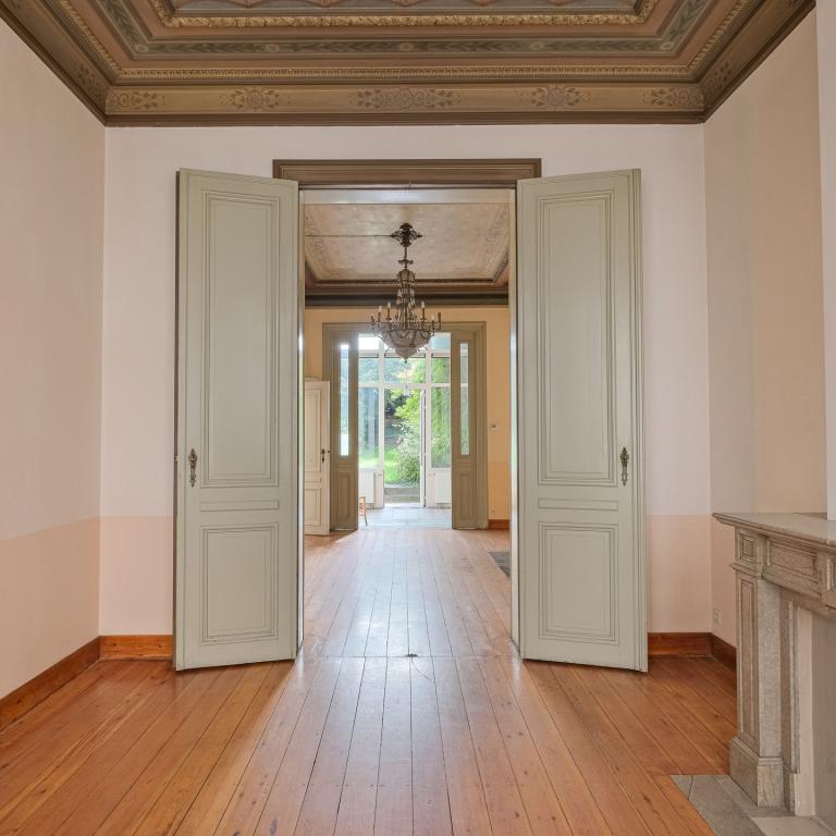 Place Jourdan – Magnifique maison bruxelloise 6 ch. + jardin