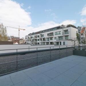 Quartier Louise, Rue Souveraine, bureau de 67m²