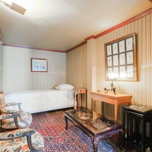 SOUS OFFER !! Cambre, splendide appartement de caractère, 4 ch et garage 