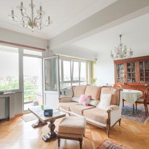 SOUS COMPROMIS ! Square de Léopoldville, Bel appartement 3 ch et terrasses