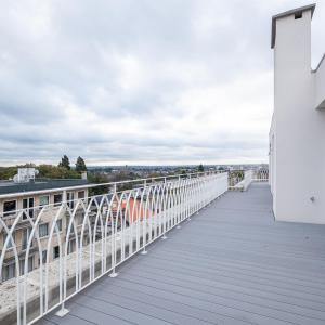 Montgomery/Saint Michel magnifique penthouse terrasse de 87m²