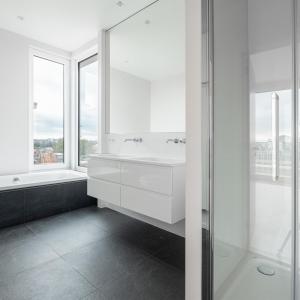 Montgomery/Saint Michel magnifique penthouse terrasse de 87m²